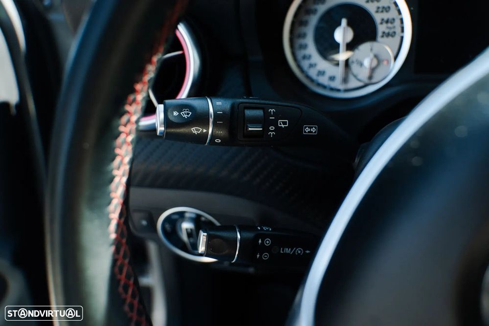 Mercedes-Benz A 200 d AMG Line Aut. - 33