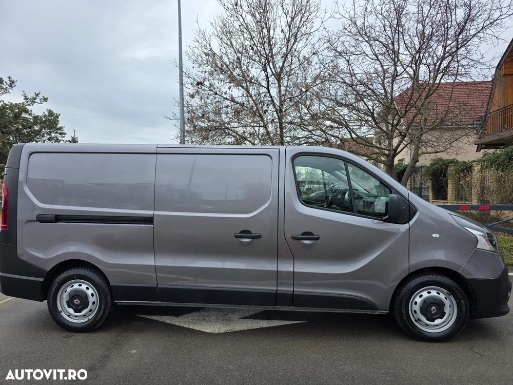 Renault Trafic - 6