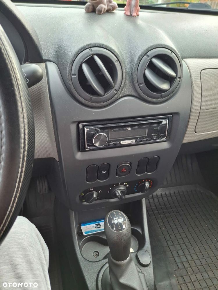 Dacia Sandero 1.4 MPI - 15