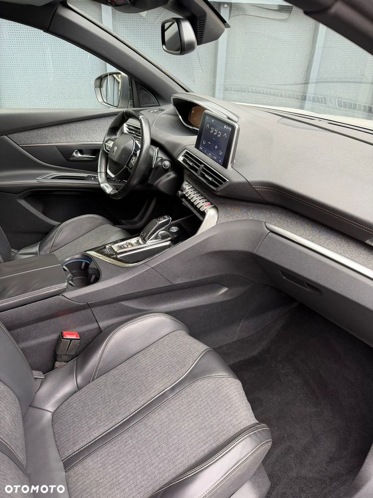 Peugeot 5008 THP 165 EAT6 Stop & Start Allure - 18