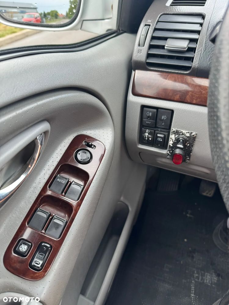 Suzuki Grand Vitara XL-7 2.0 TD Comfort - 4