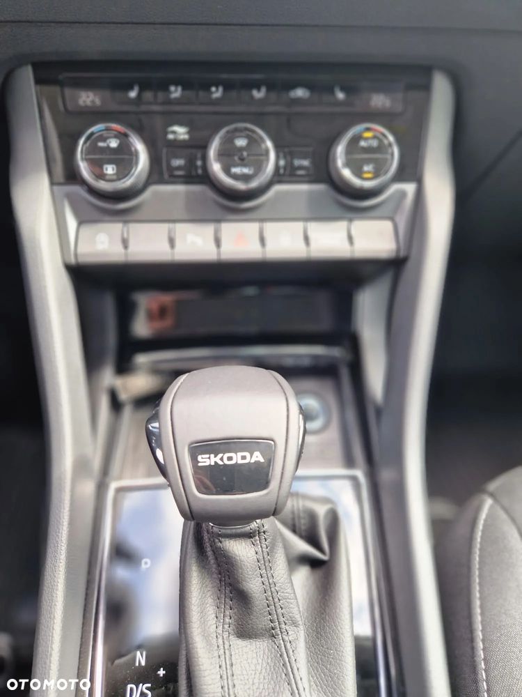 Skoda Karoq 1.5 TSI ACT Selection DSG - 15