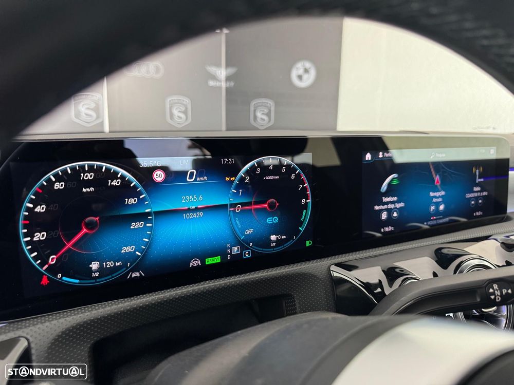 Mercedes-Benz A 250 e AMG Line - 19