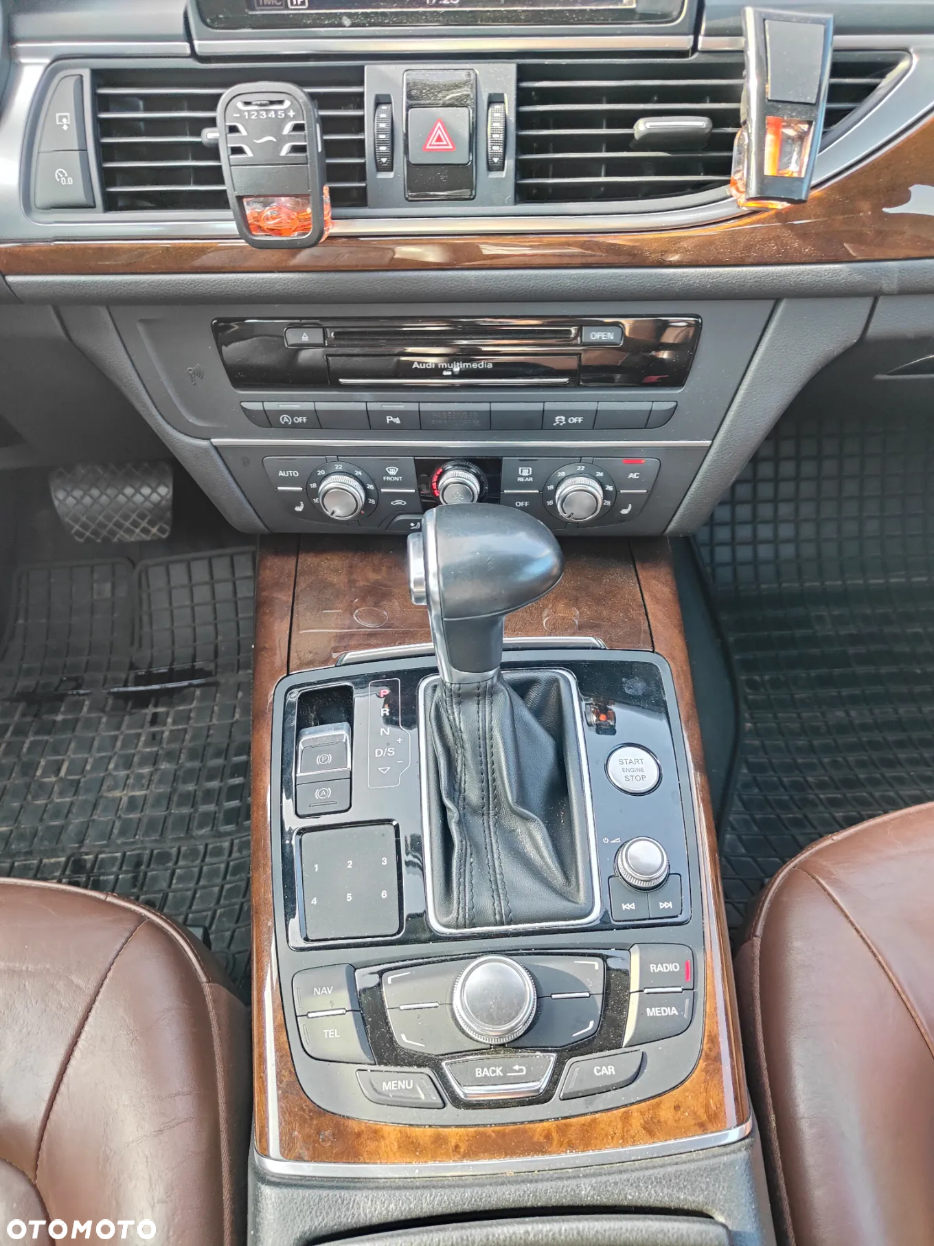 Audi A6 2.0 TDI ultra S tronic - 19