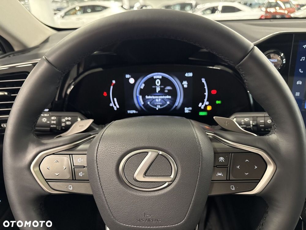 Lexus NX 350h Omotenashi AWD - 21