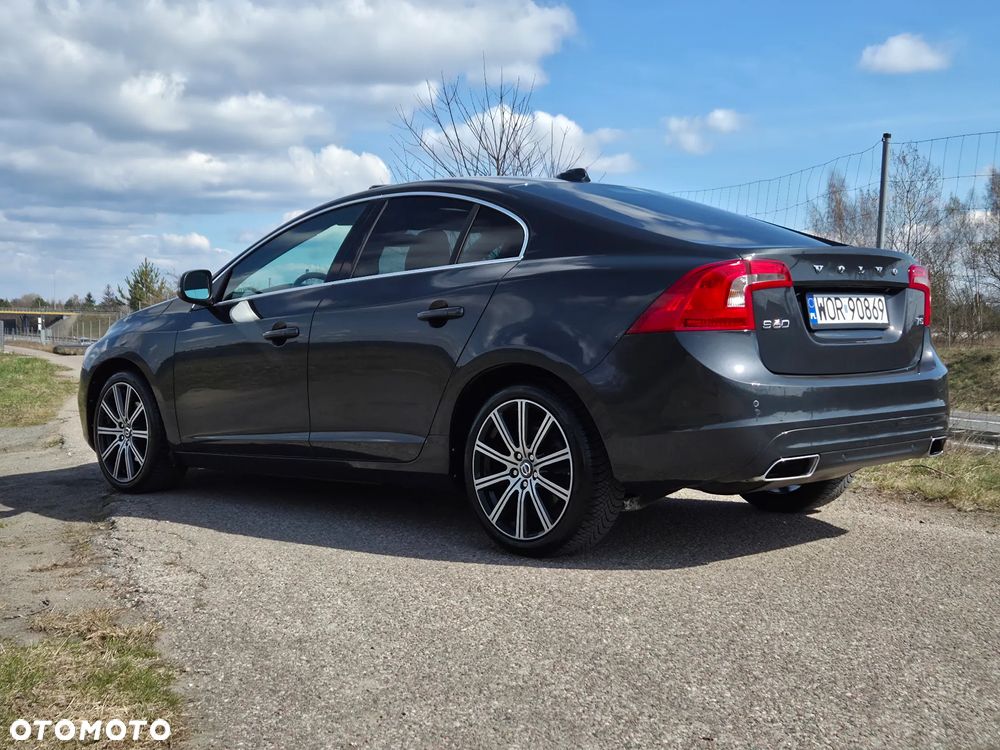 Volvo S60 T5 Drive-E Summum - 6