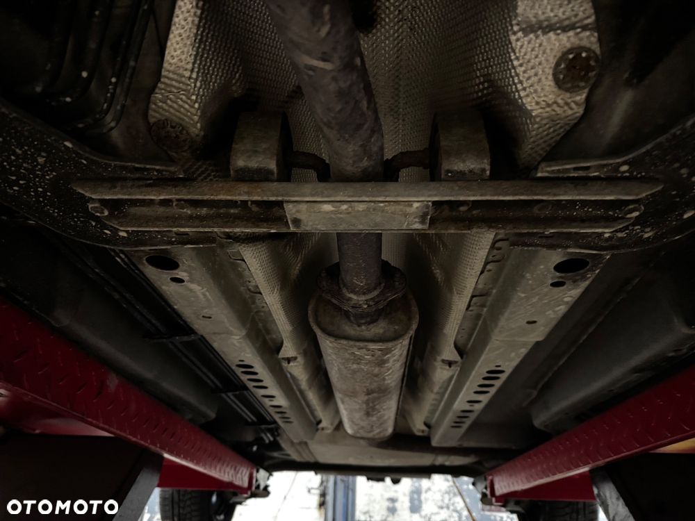 Chevrolet Cruze 1.8 LT - 34