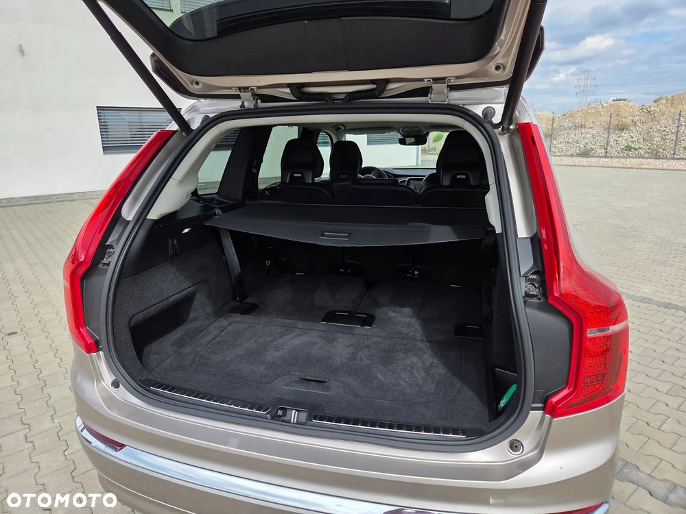 Volvo XC 90 B5 D AWD Plus Bright - 10