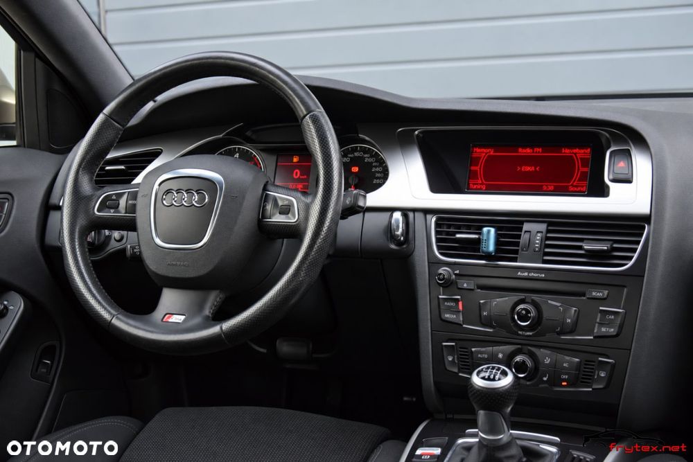 Audi A4 Limousine - 26