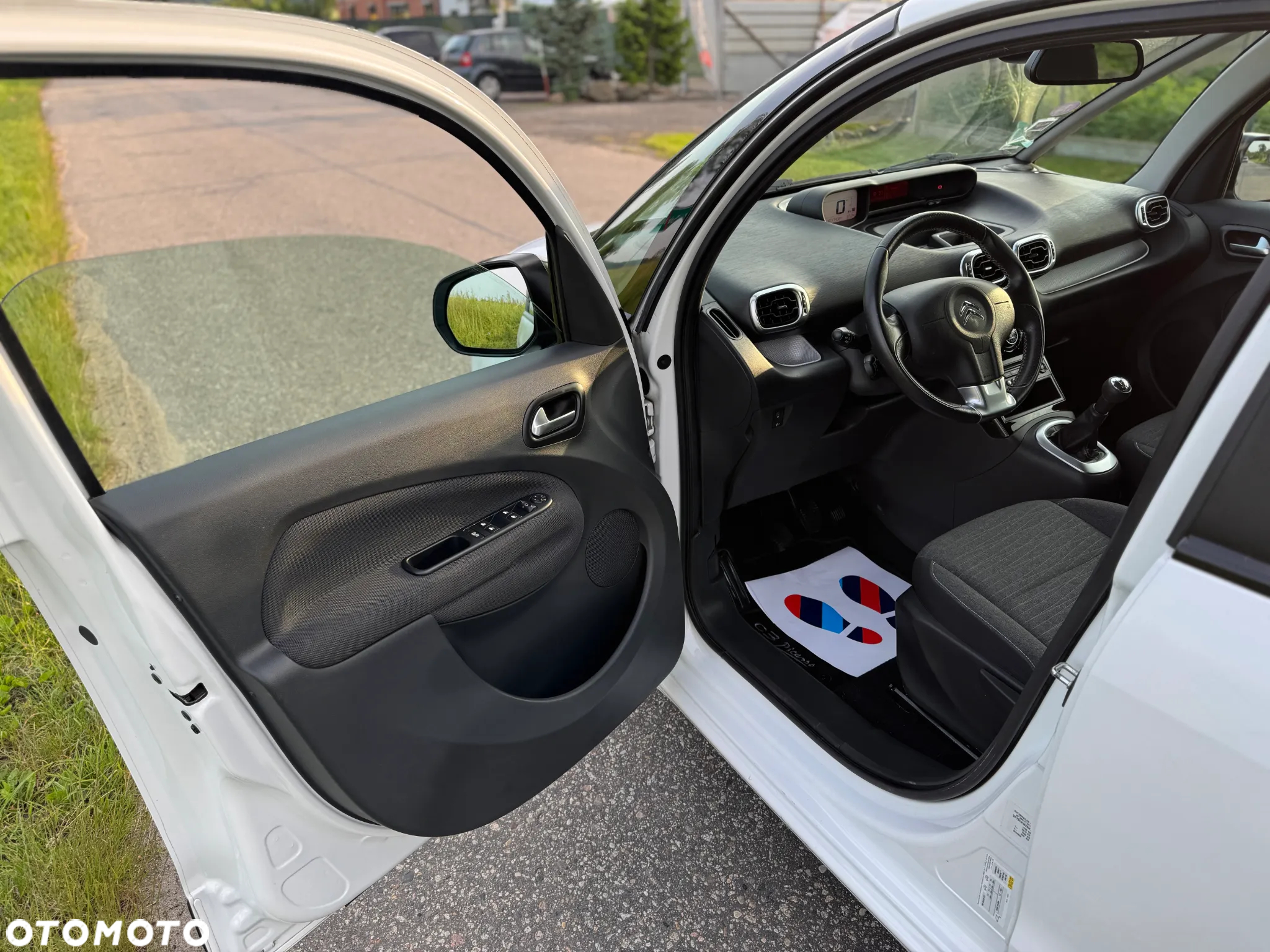 Citroën C3 Picasso 1.2 PureTech Exclusive - 27