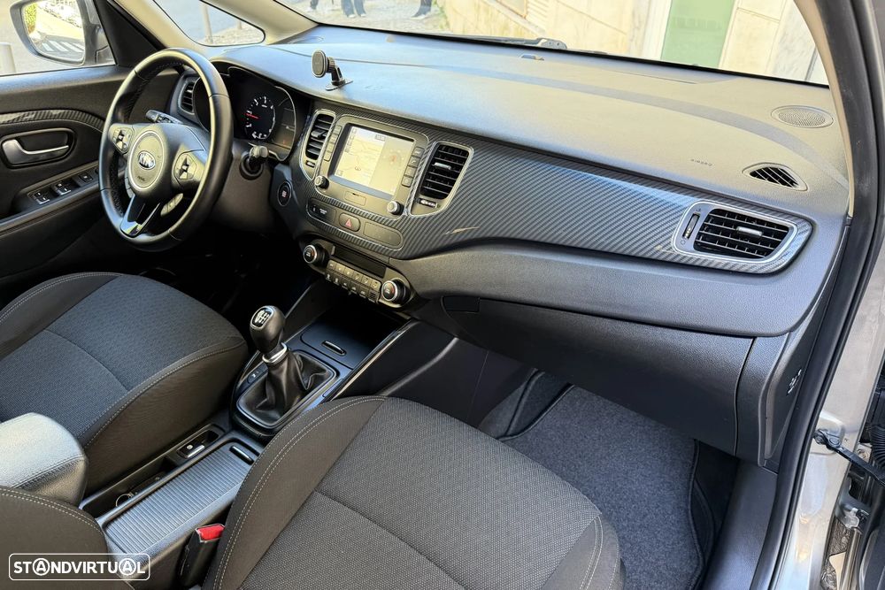 Kia Carens 1.7 CRDi ISG TX - 20