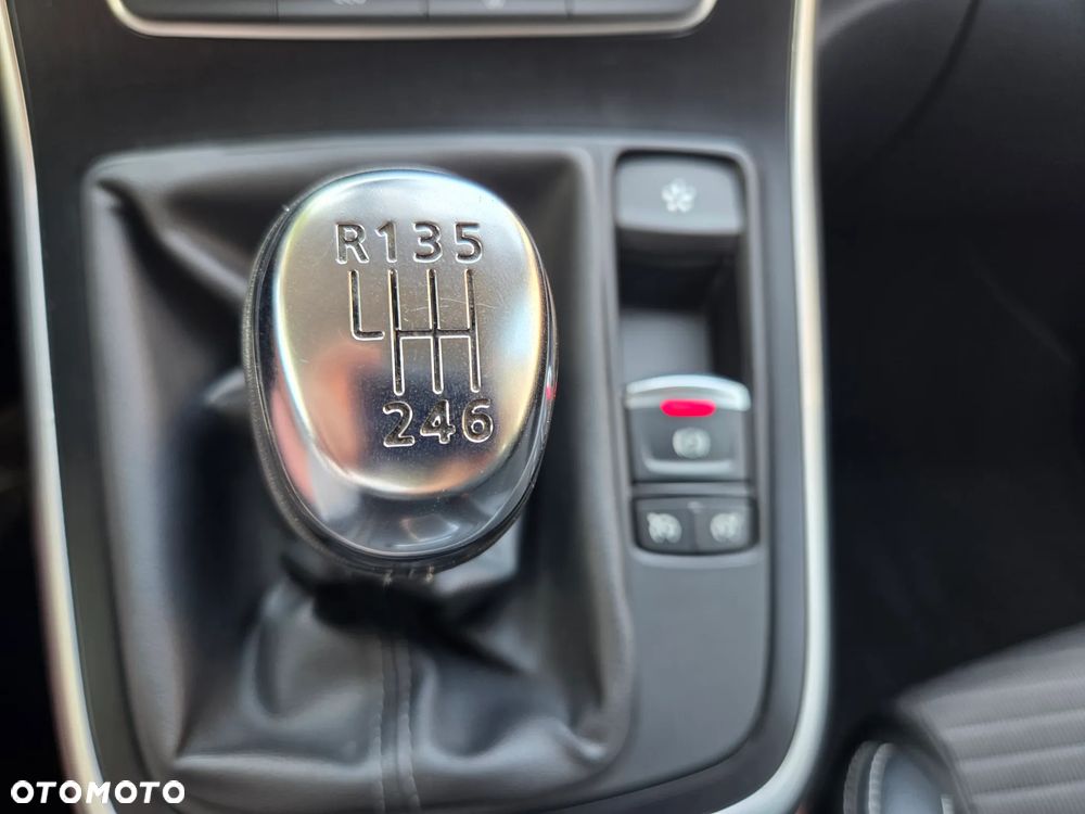 Renault Scenic ENERGY TCe 130 INTENS - 14