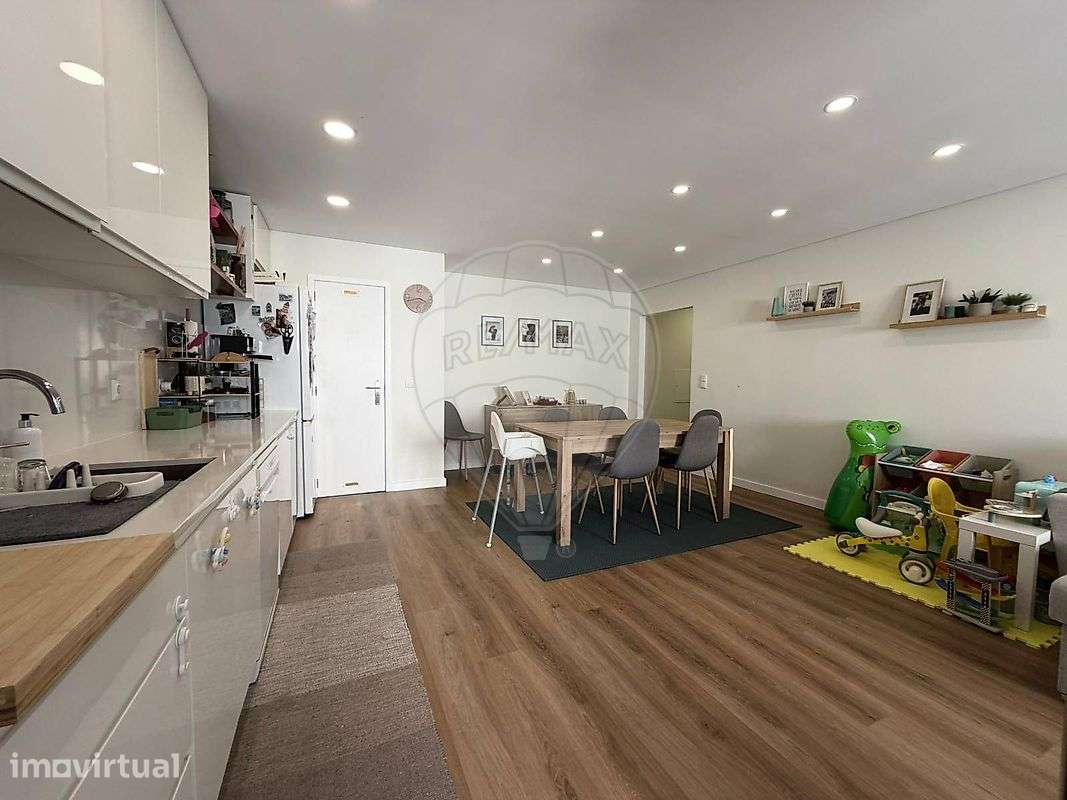 Apartamento T2 para venda - Grande imagem: 2/17