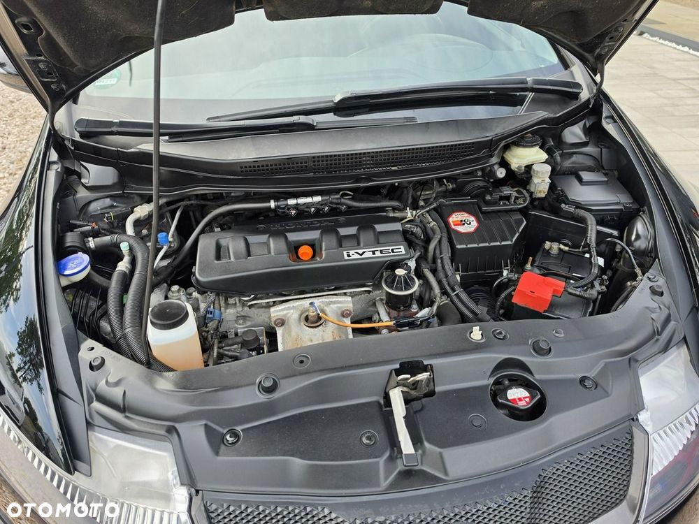 Honda Civic 1.8 Sport - 38