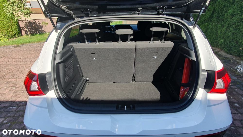 Hyundai i20 1.0 T-GDi Smart DCT - 11