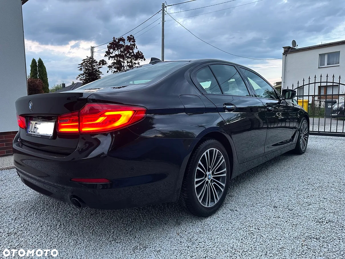 BMW Seria 5 520d Sport Line - 7