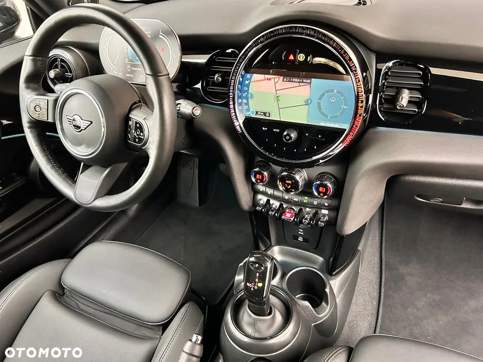 MINI Cooper Classic Trim - 20