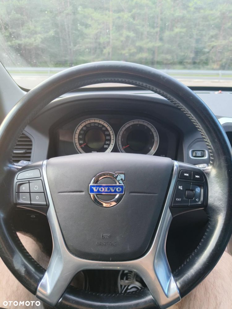 Volvo XC 60 T6 AWD RDesign - 16