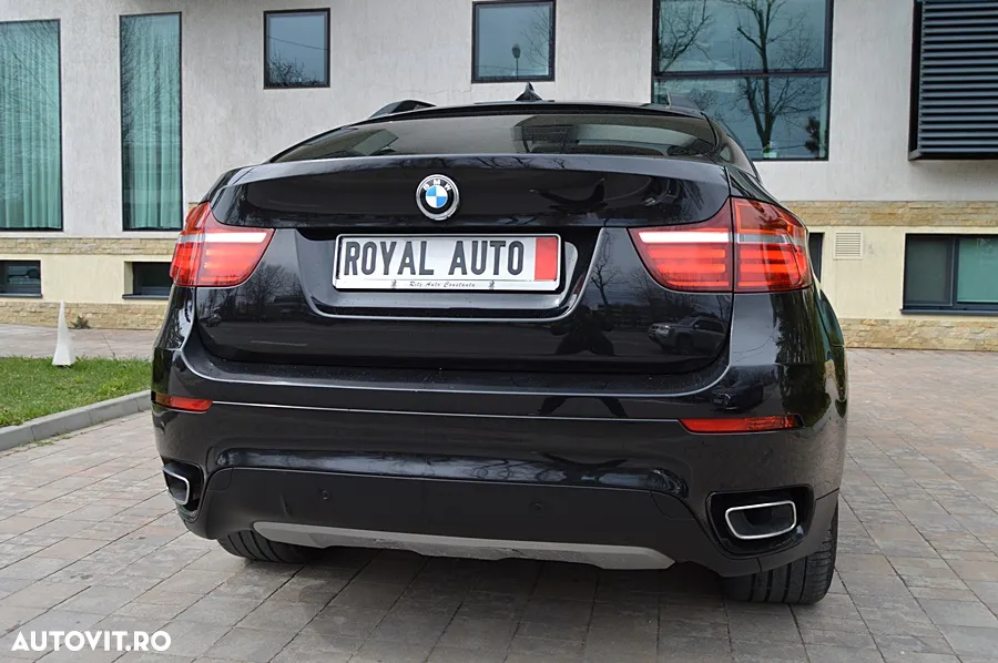 BMW X6 xDrive30d - 17
