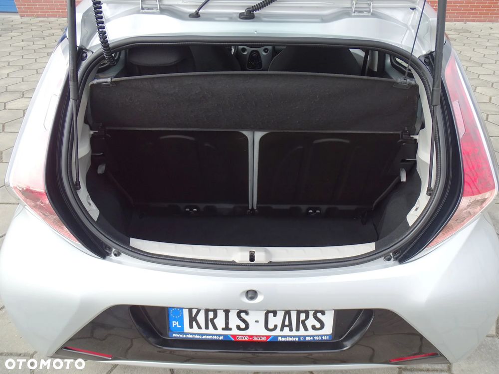 Toyota Aygo 1.0 VVT-i Sprint EU6 - 11