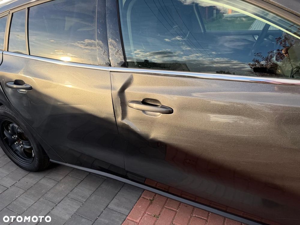 Ford Focus 1.0 EcoBoost Hybrid ACTIVE X - 23
