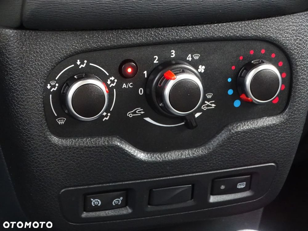 Dacia Lodgy 1.5 Blue dCi Stepway S&S - 20