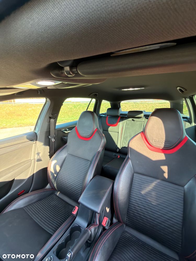 Skoda Octavia 2.0 TDI DSG RS - 23