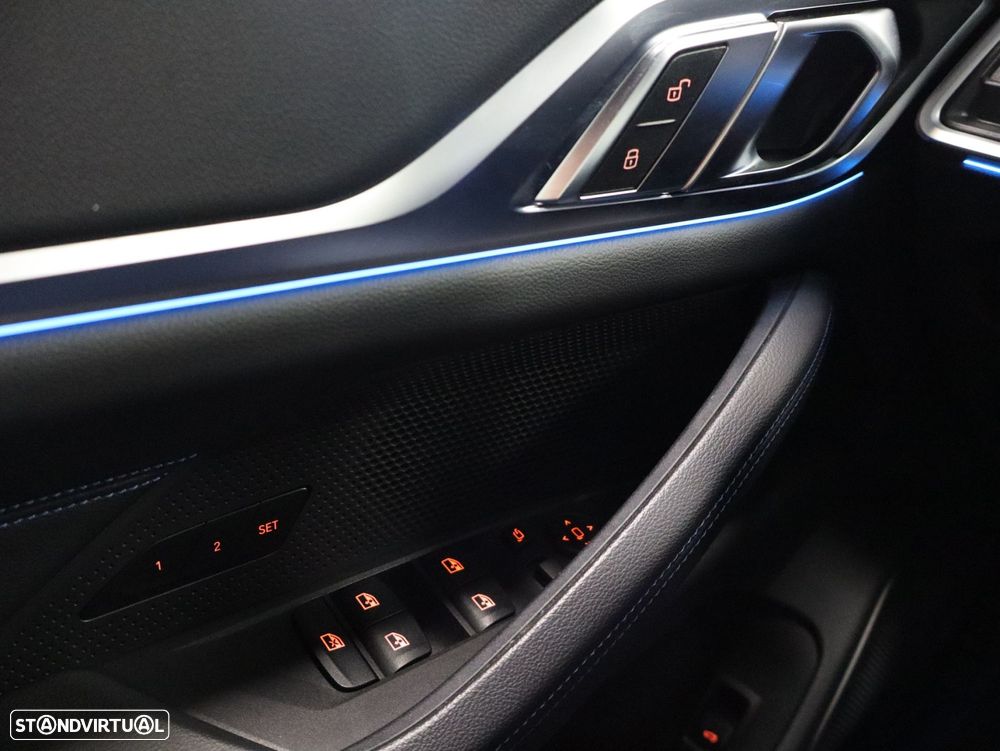 BMW i4 eDrive35 Pack Desportivo M - 28
