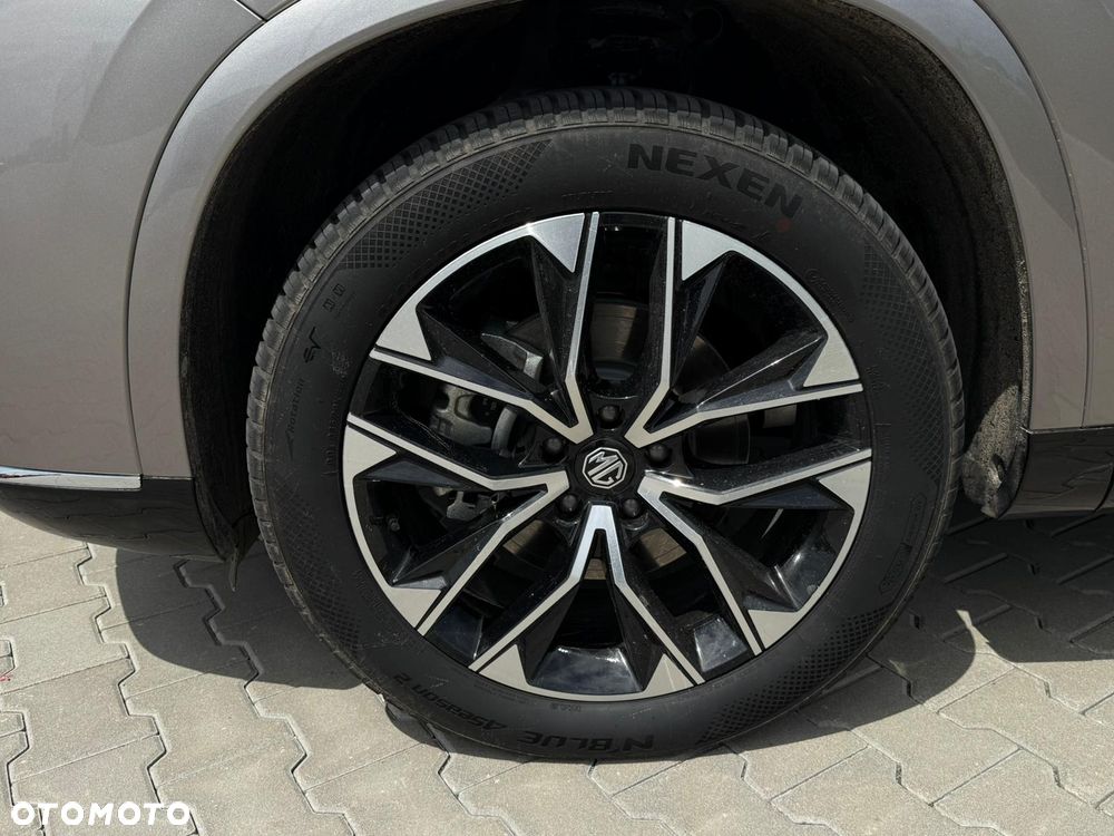 MG S9 - 8
