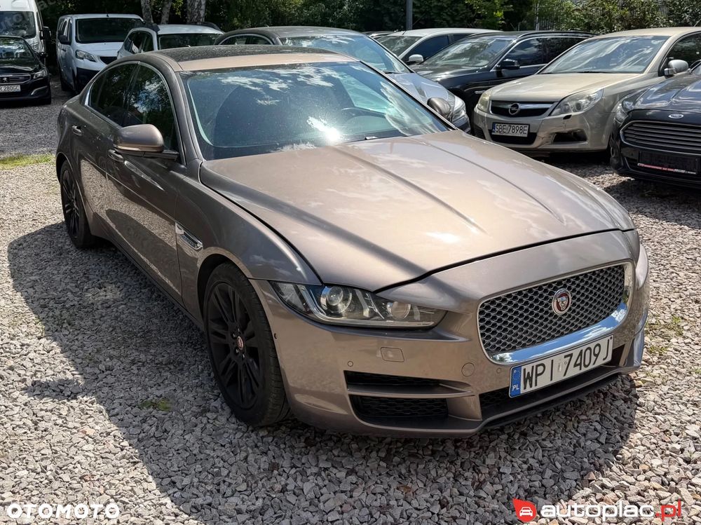 Jaguar XE 2.0 T Prestige