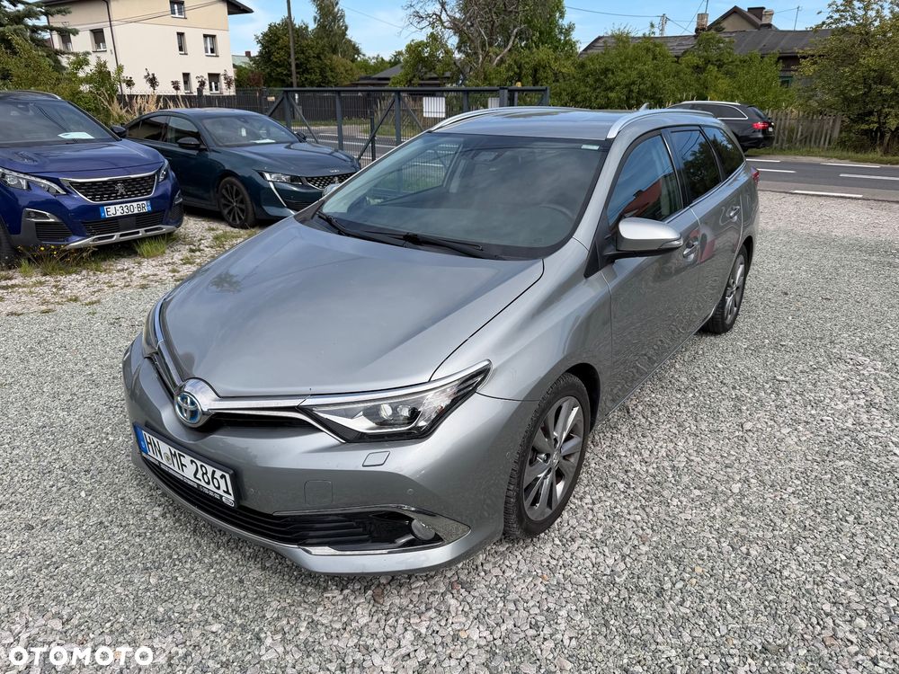 Toyota Auris - 2
