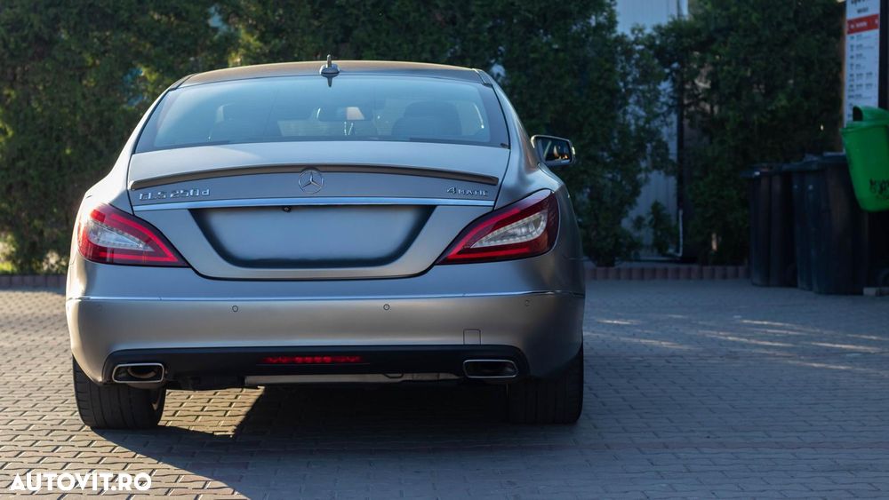 Mercedes-Benz CLS 250 d 4MATIC Aut - 17