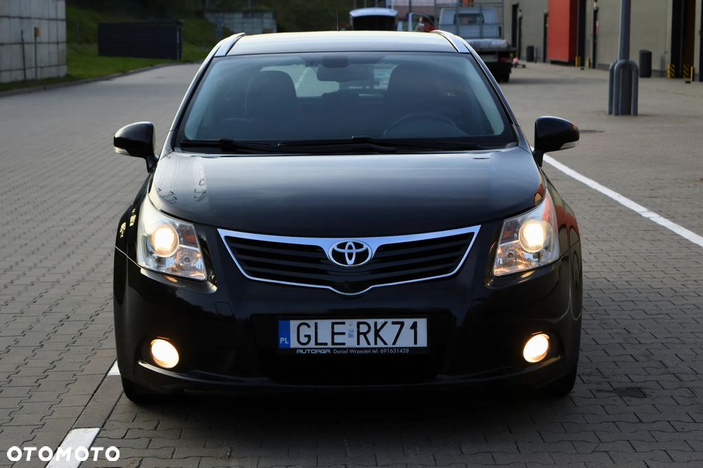 Toyota Avensis 2.0 D-4D Sol - 35