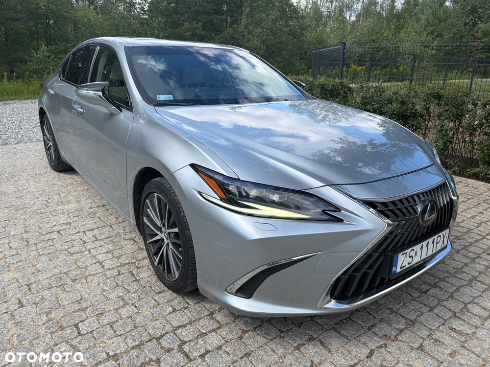Lexus ES 300h Prestige - 1