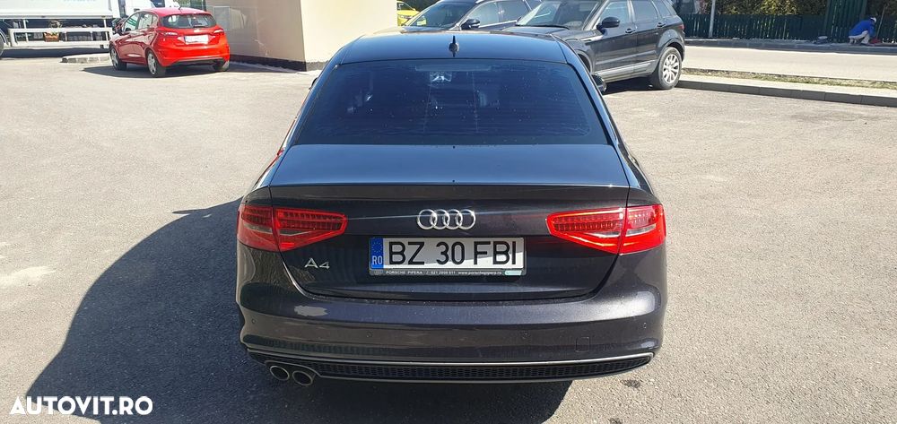 Audi A4 2.0 TDI quattro Stronic - 3