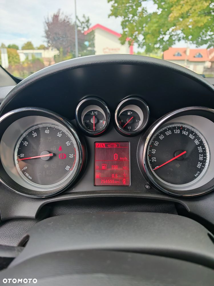 Opel Astra 1.4 T Enjoy - 22