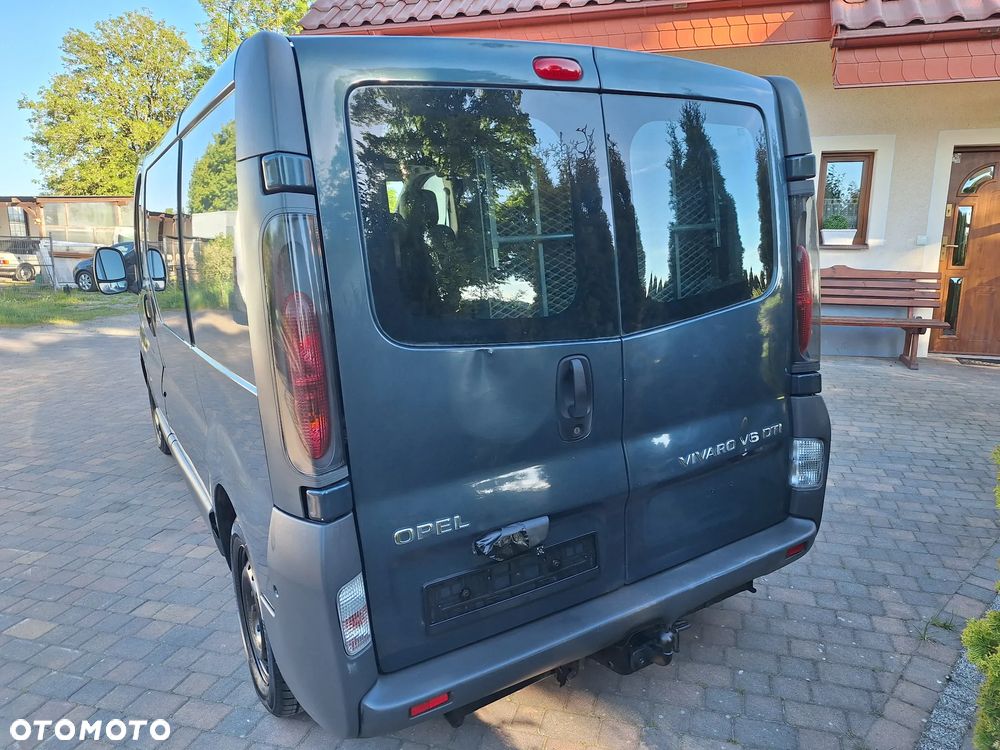 Opel Vivaro - 31