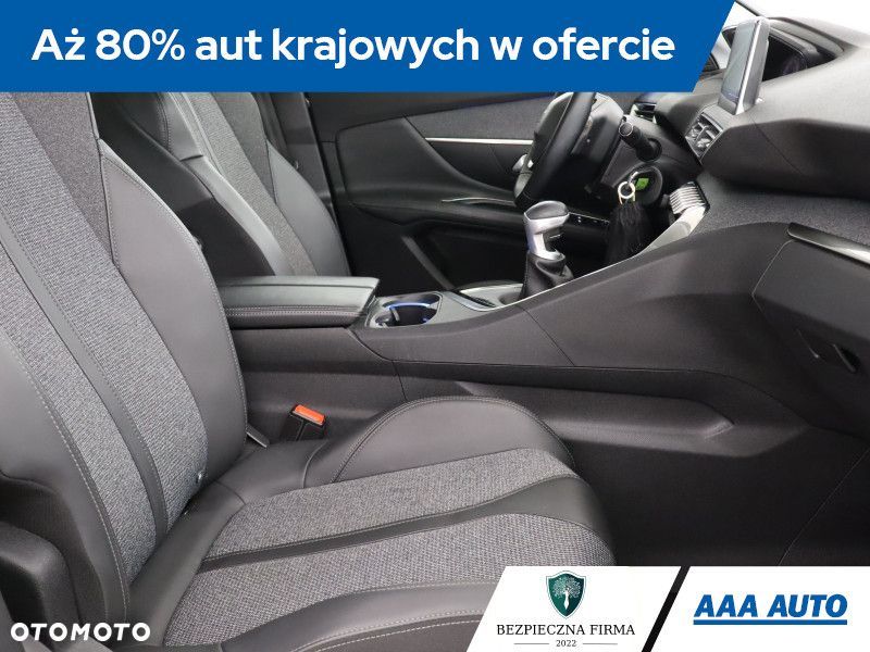 Peugeot 3008 - 11