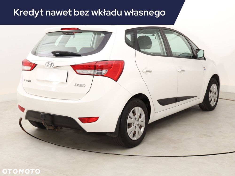 Hyundai ix20 - 7