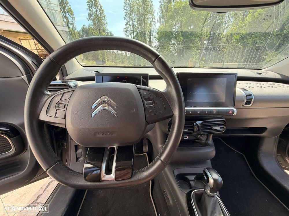Citroën C4 Cactus 1.2 PureTech Shine EAT6 - 20