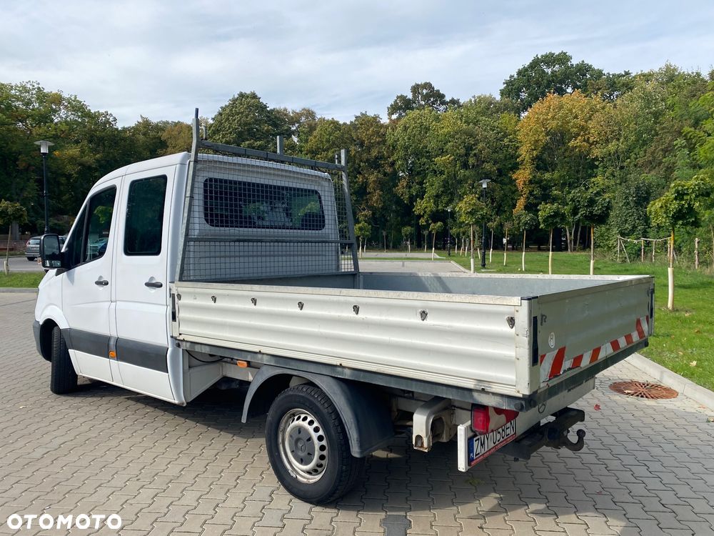 Mercedes-Benz Sprinter - 9