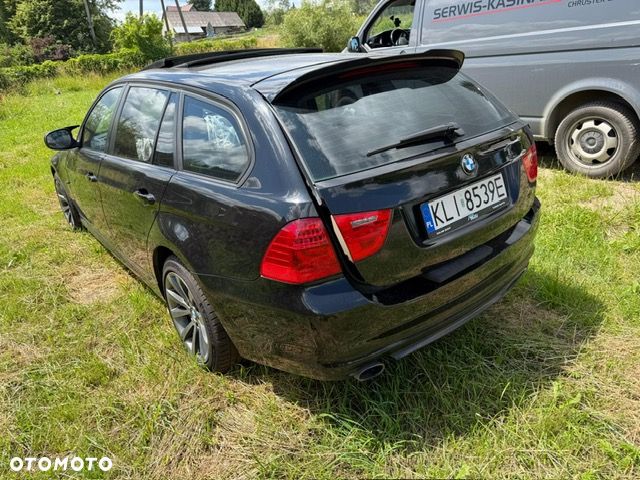 BMW Seria 3 320d xDrive - 3
