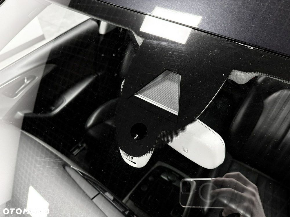 Audi A6 Avant 2.0 TDI Ultra S tronic - 12