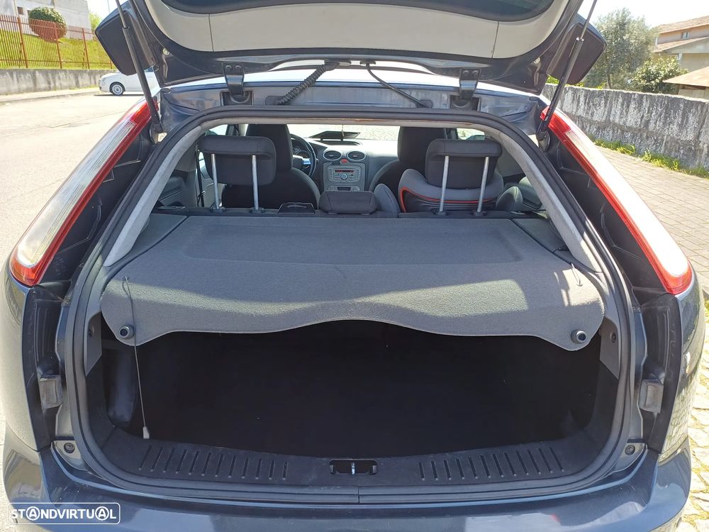 Ford Focus 1.6 TDCi Titanium - 9