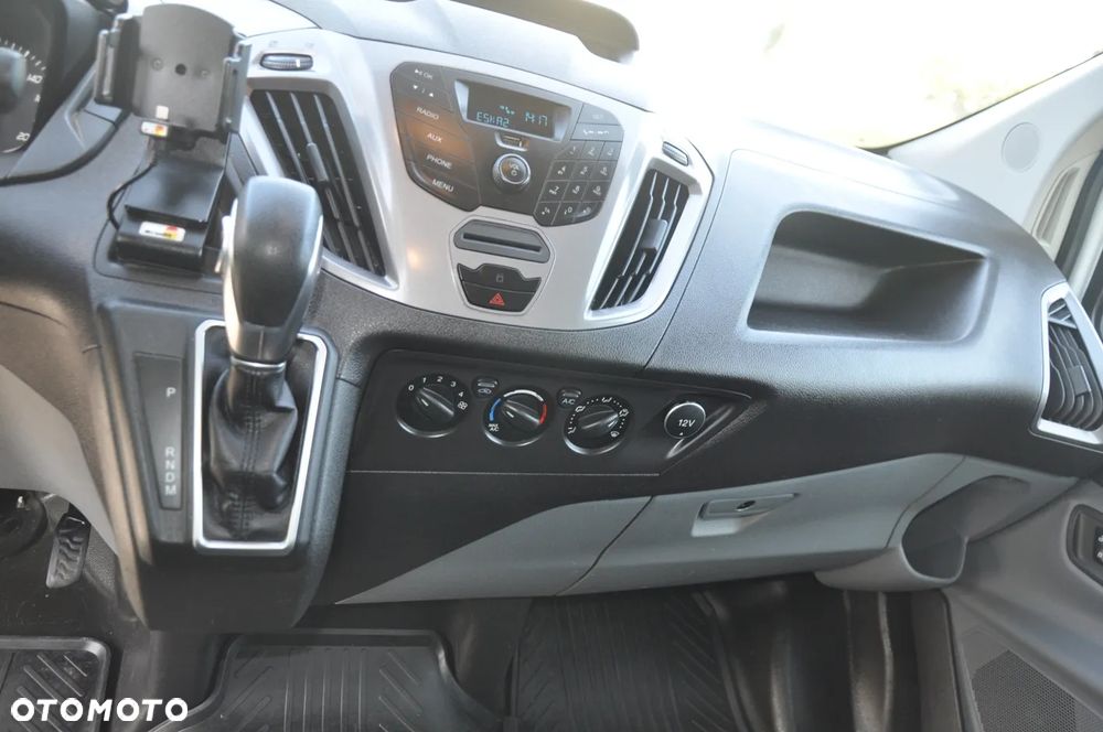 Ford Transit custom - 26