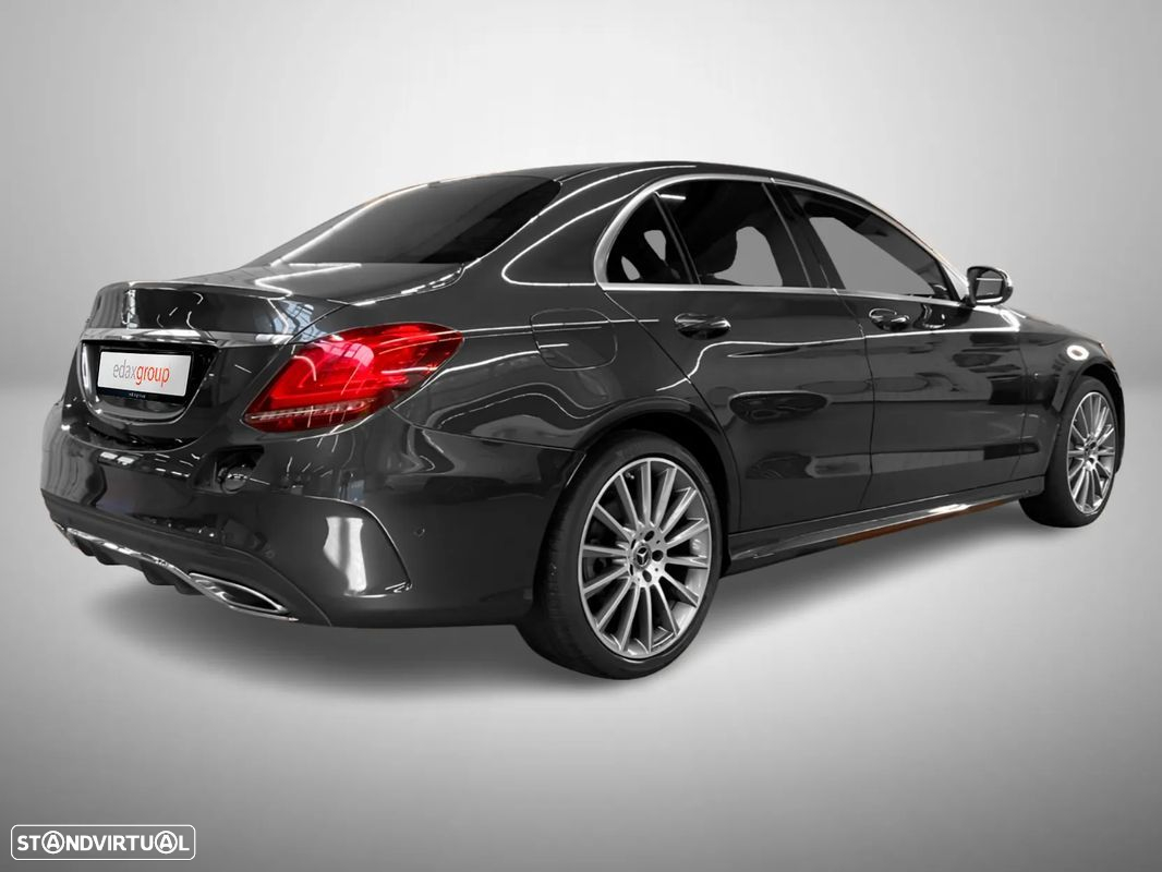 Mercedes-Benz C 300 e 9G-TRONIC AMG Line - 2