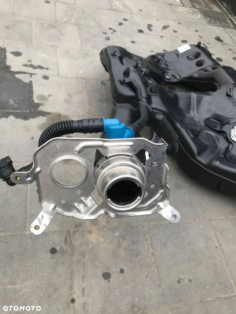 ZBIORNIK BAK PALIWA AUDI A6 C8 HYBRYDA 4K0201021DG 4K0201317B LIFT - 2