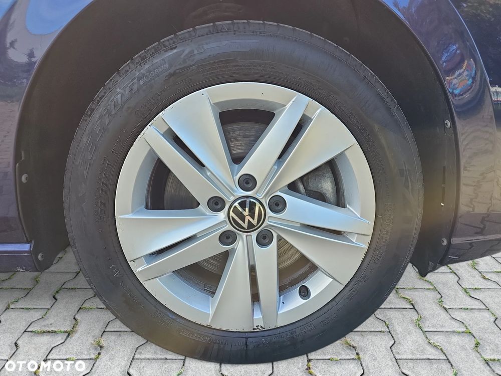 Volkswagen Golf VIII 2.0 TDI Life DSG - 14