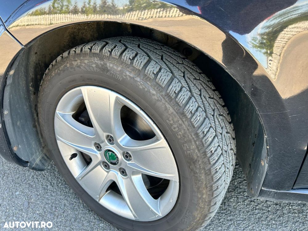Skoda Superb 2.0 TDI PD Ambition - 19