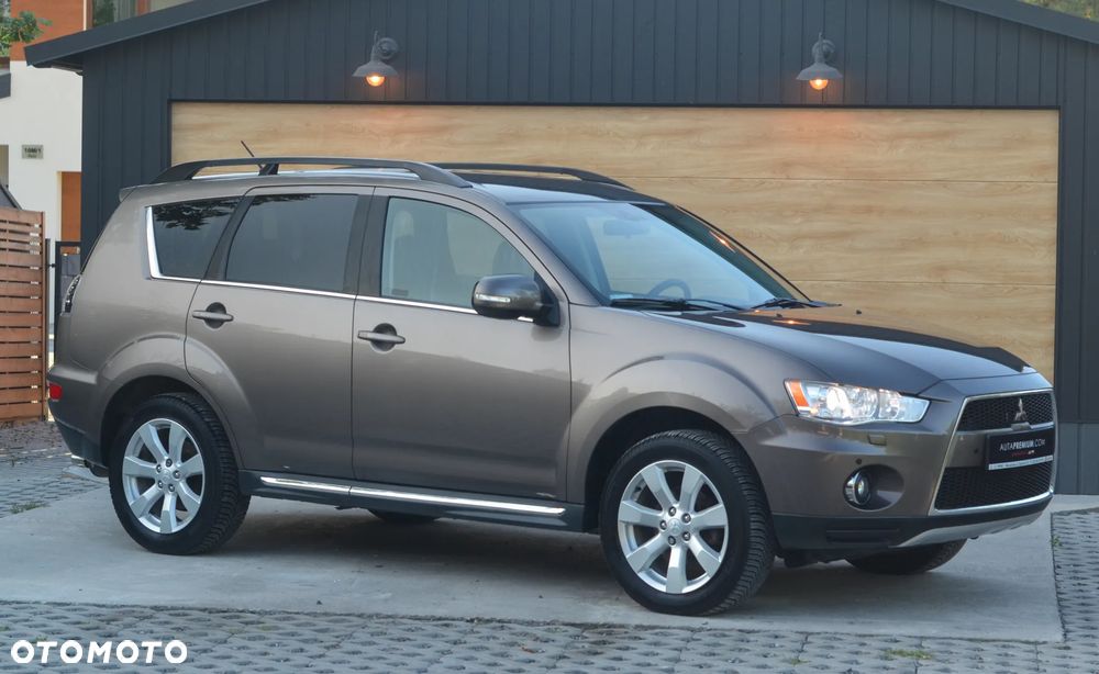 Mitsubishi Outlander 2.2 DID Intense + EU5 TC-SST - 14
